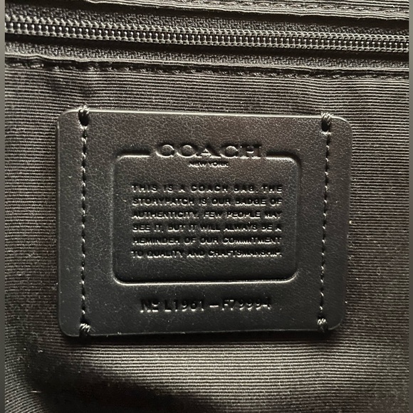 Coach Marlon Hobo Leather Tote Bag - Picture 3 of 15